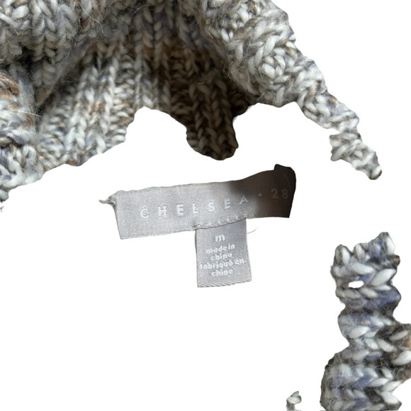 Chelsea28 Grey Stripped Striped Turtleneck Knit Sweater | U.S. Woman’s Medium - Picture 8 of 9